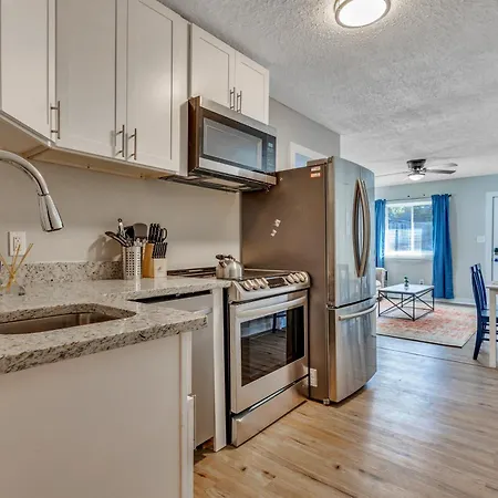 Beautiful House Mins Away From The Airport Villa Atlanta Exterior photo